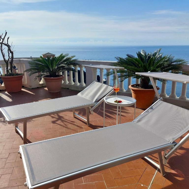 Azzurria - Appartamento con 3 Camere da Letto e Vista Mare - 7