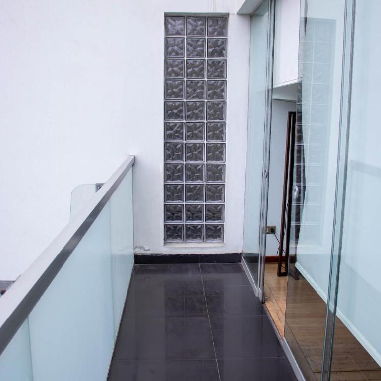 Engaging 2BR with balcony in Exclusive Miraflores - Two-Bedroom Apartment - 19