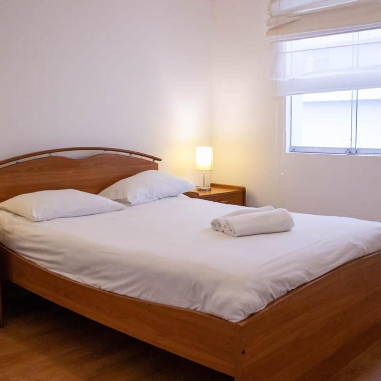 Engaging 2BR with balcony in Exclusive Miraflores - Two-Bedroom Apartment - 27