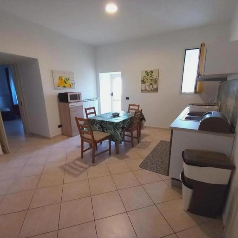 Artigiani di Preziosità-Rooms - Camera Familiare - 2