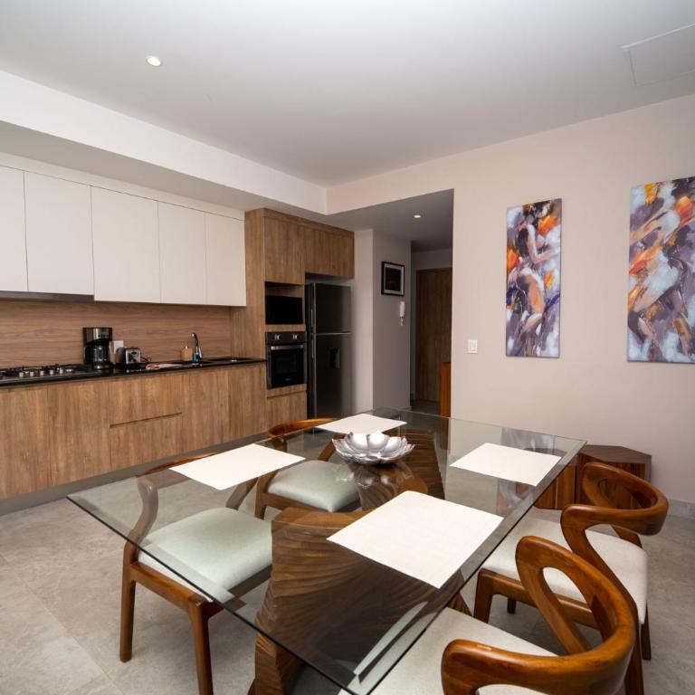 Luxury and Comfort in Gaudalajara 10 minutes away from Expo Guadalajara - Three-Bedroom Apartment - 5