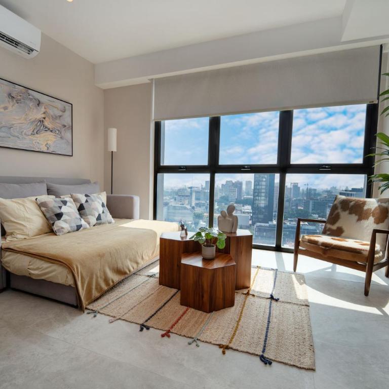 Luxury and Comfort in Gaudalajara 10 minutes away from Expo Guadalajara - Three-Bedroom Apartment - 7