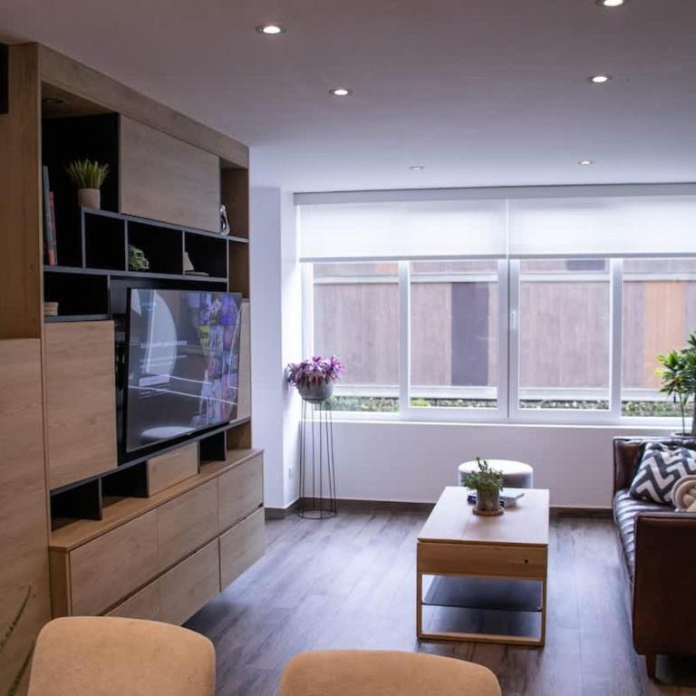 Central Apartment in Miraflores - One-Bedroom Apartment - 1