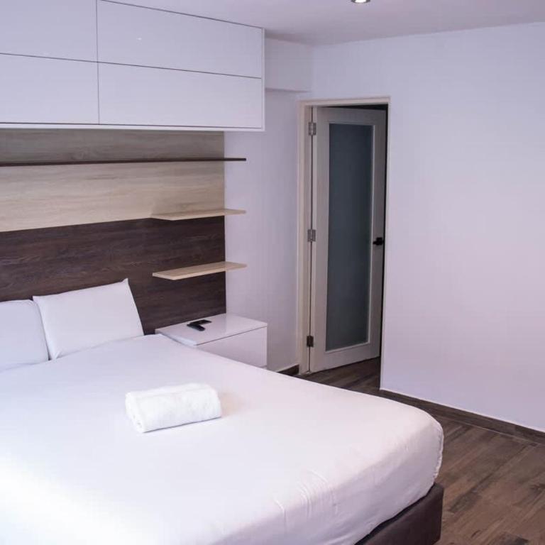 Central Apartment in Miraflores - One-Bedroom Apartment - 31