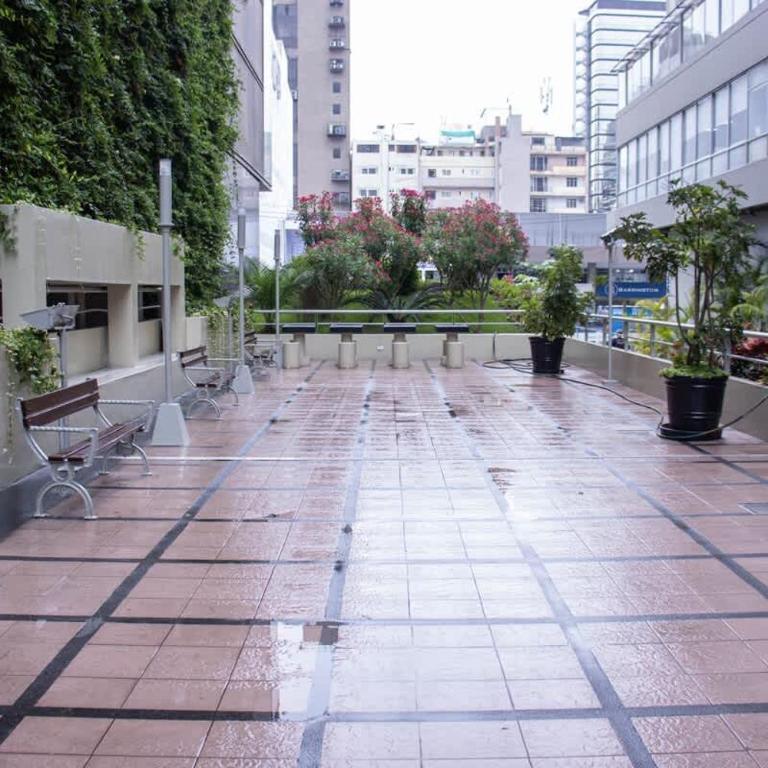 Central Apartment in Miraflores - One-Bedroom Apartment - 36