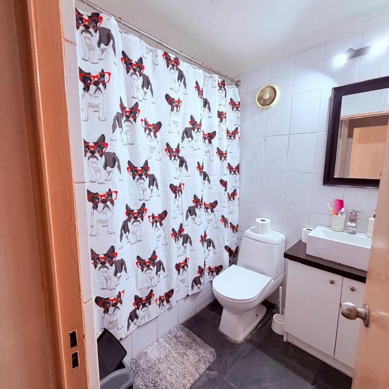 Habitación Exclusiva en Hostal Vitacura House - Habitación Doble con baño compartido - 8