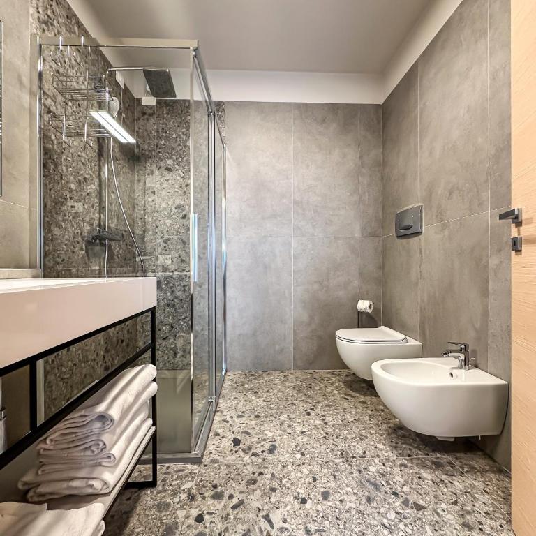 Castello Belvedere Apartments - Monolocale con Balcone e Vista Lago - 4