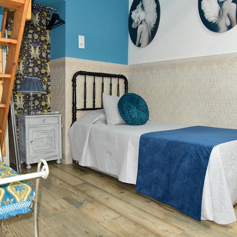 Casa de la Judería Doña Pilar - Habitación Doble con baño privado - 2 camas - 11
