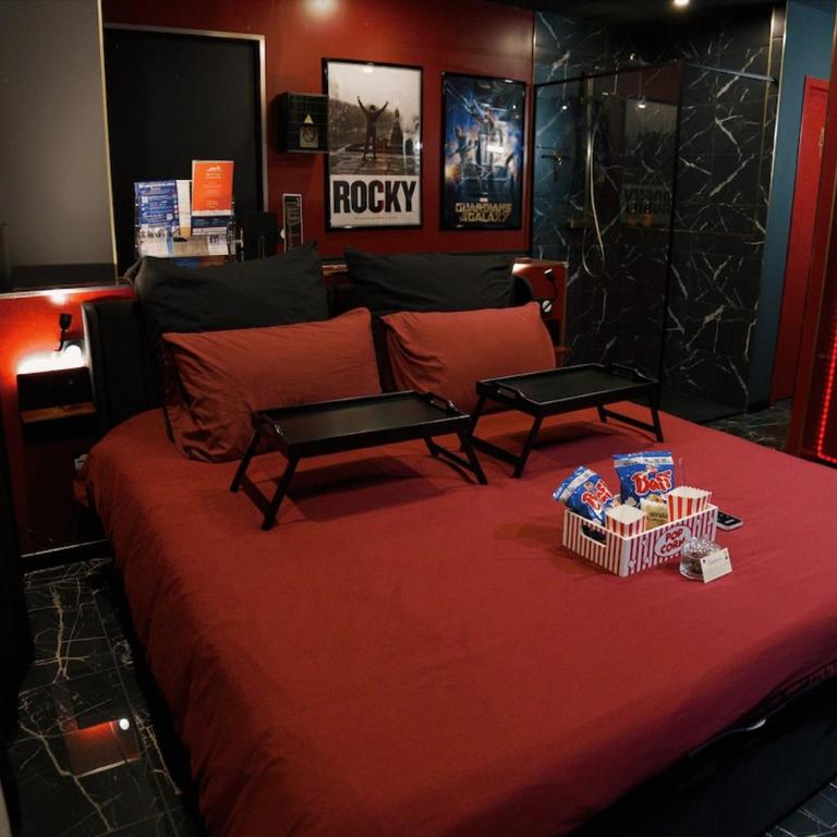 Studio Cinéma privé Centre ville & King size - One-Bedroom Apartment - 26