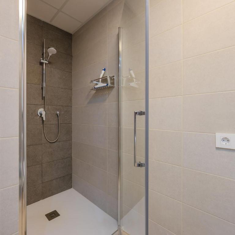 Lagoons - Lovely apartment with Sport & Wellness - Two-Bedroom Apartment with Pool View - 23