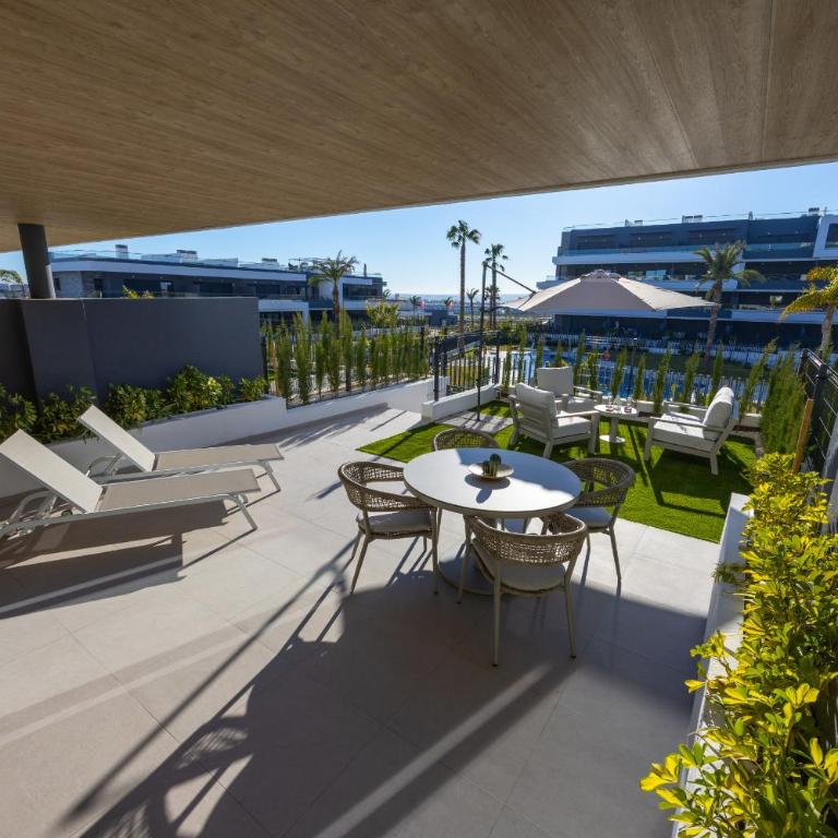 Lagoons - Lovely apartment with Sport & Wellness - Two-Bedroom Apartment with Pool View - 33