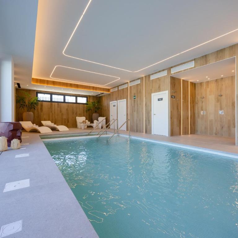 Lagoons - Lovely apartment with Sport & Wellness - Two-Bedroom Apartment with Pool View - 42