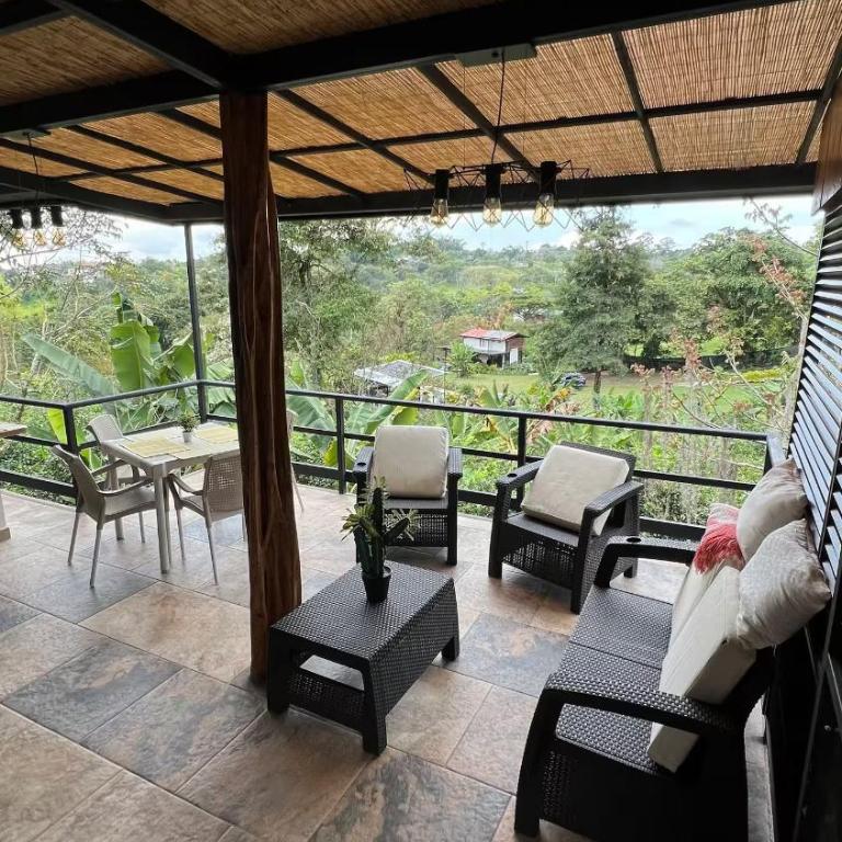 Cabaña Contenedor cerca de Armenia - Two-Bedroom House - 29