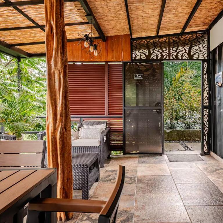 Cabaña Contenedor cerca de Armenia - Two-Bedroom House - 35