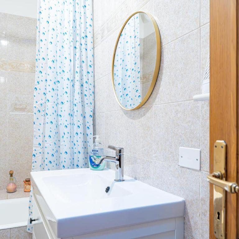 Attico sui Monti - Appartamento con 2 Camere da Letto - 15