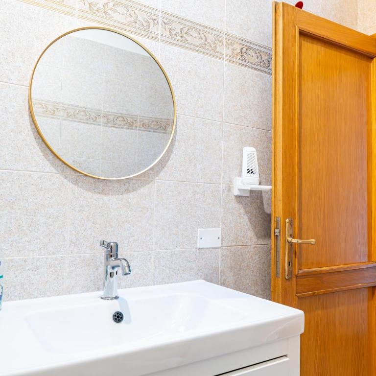 Attico sui Monti - Appartamento con 2 Camere da Letto - 27