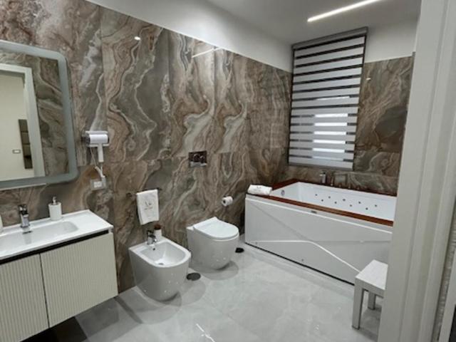 B&B Musa Pompei luxury suite - Camera Queen con Vasca Idromassaggio - 19