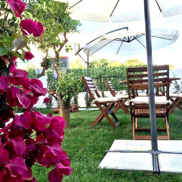 IL CANTO DELLE SIRENE - Seaside room - Camera Matrimoniale con Vista Giardino - 4
