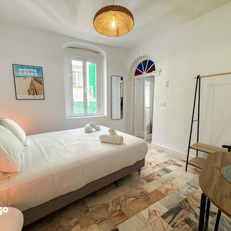Casa Cristóbal Colón habitaciones con vistas a Semana Santa y Fiestas - Habitación Superior con cama extragrande - 2
