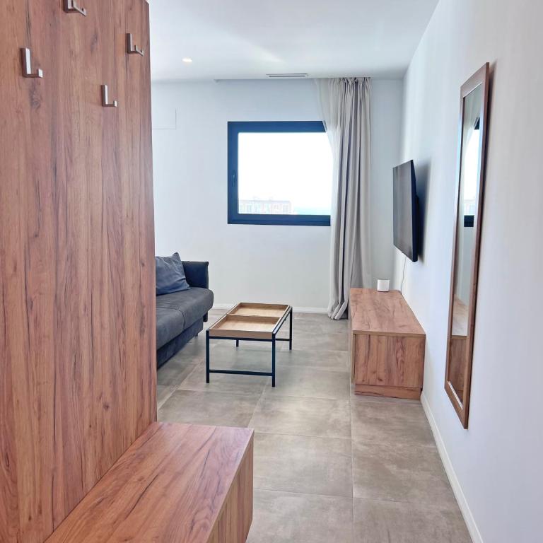 Lujo, Piscina, Terraza frente al Mar y Parking Privado - 2A - Apartamento de 2 dormitorios con terraza y vistas al mar - 13