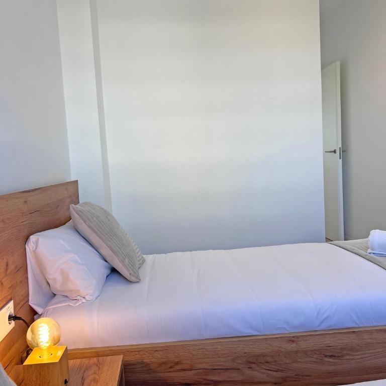 Lujo, Piscina, Terraza frente al Mar y Parking Privado - 2A - Apartamento de 2 dormitorios con terraza y vistas al mar - 30