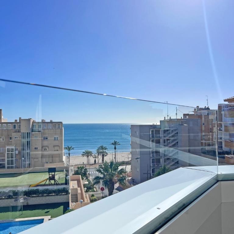 Lujo, Piscina, Terraza frente al Mar y Parking Privado - 2A - Apartamento de 2 dormitorios con terraza y vistas al mar - 43