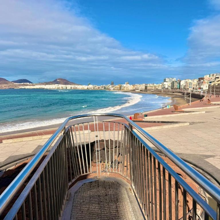 Las Canteras Beach by SunHousesCanarias - Apartamento de 2 dormitorios - 65
