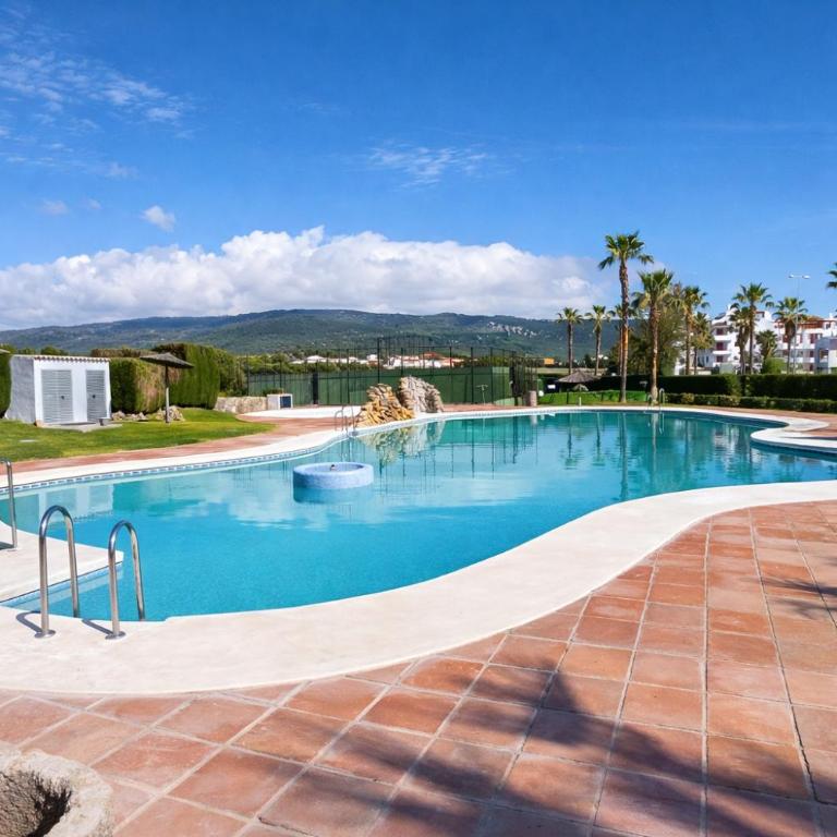 Oceanfront duplex penthouse - Three-Bedroom Apartment - 11
