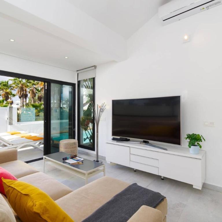 Villa Malva by Villa Plus - Villa - 6