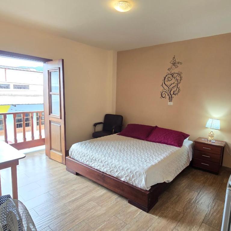 Hotel Vilcabamba Eterna Juventud - Deluxe Double or Twin Room with Balcony - 10