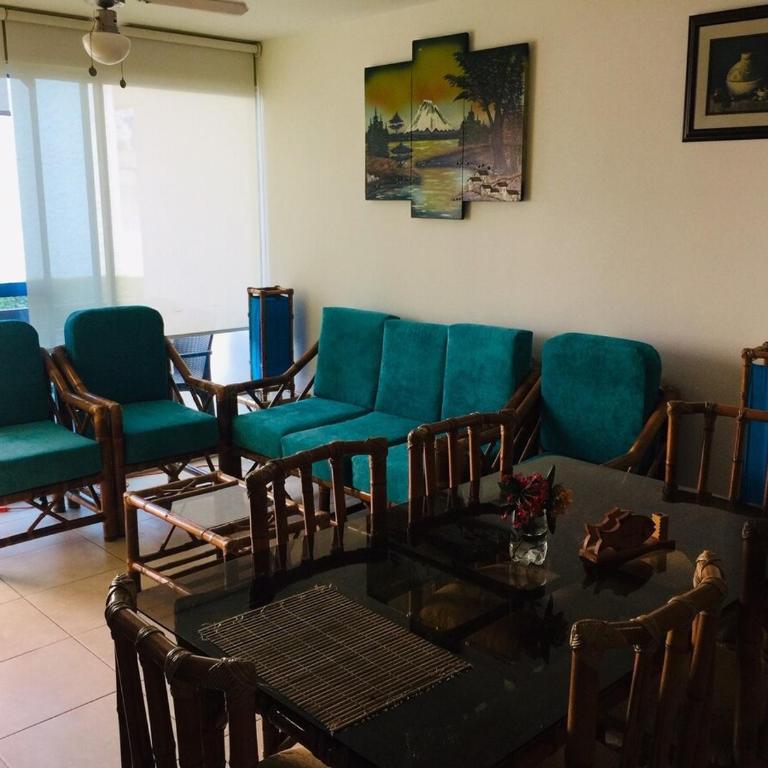 Alquiler De Casa Tonsupa, Atacames, Esmeraldas - Three-Bedroom Villa - 13