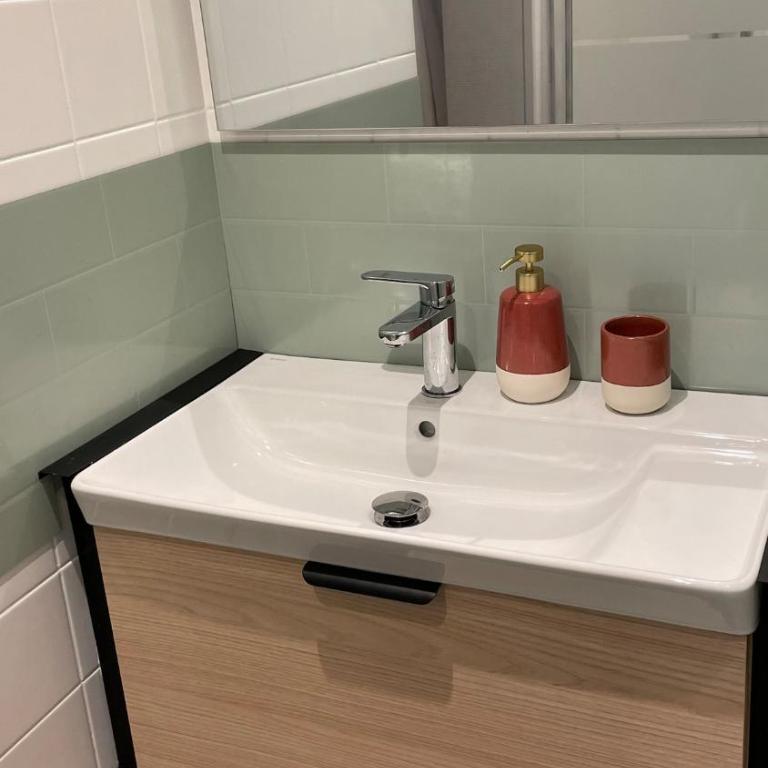 L'Alexandrine, Cozy cocoon in downtown Amiens - One-Bedroom Apartment - 6