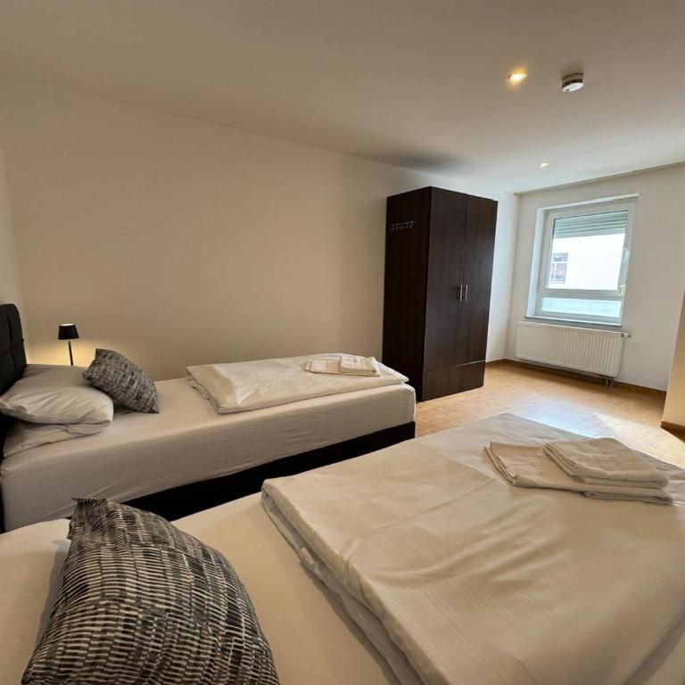 Pension Linderhof Augsburg - Apartment mit 2 Schlafzimmern - 18