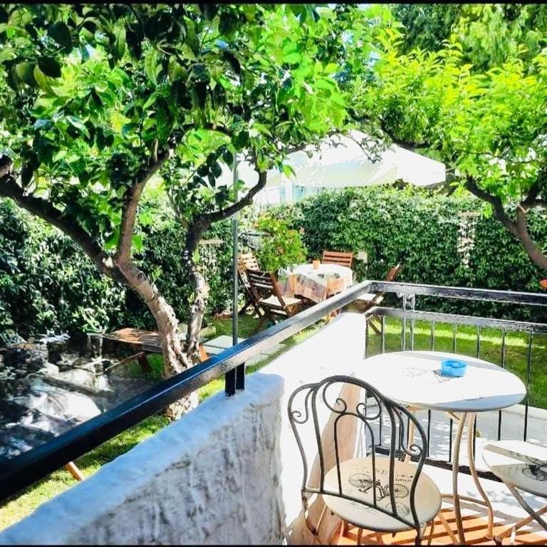 IL CANTO DELLE SIRENE - Seaside room - Camera Matrimoniale con Vista Giardino - 14