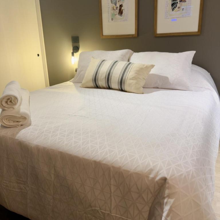 Moderno, Céntrico y Conectado - Estudio Ideal - One-Bedroom Apartment - 11