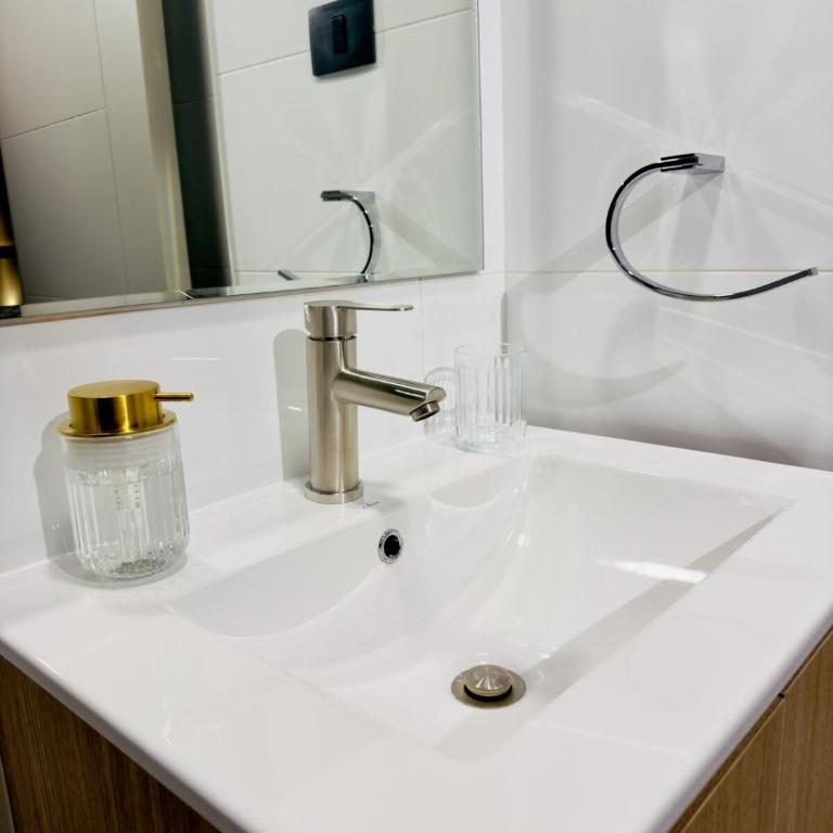 Moderno, Céntrico y Conectado - Estudio Ideal - One-Bedroom Apartment - 18