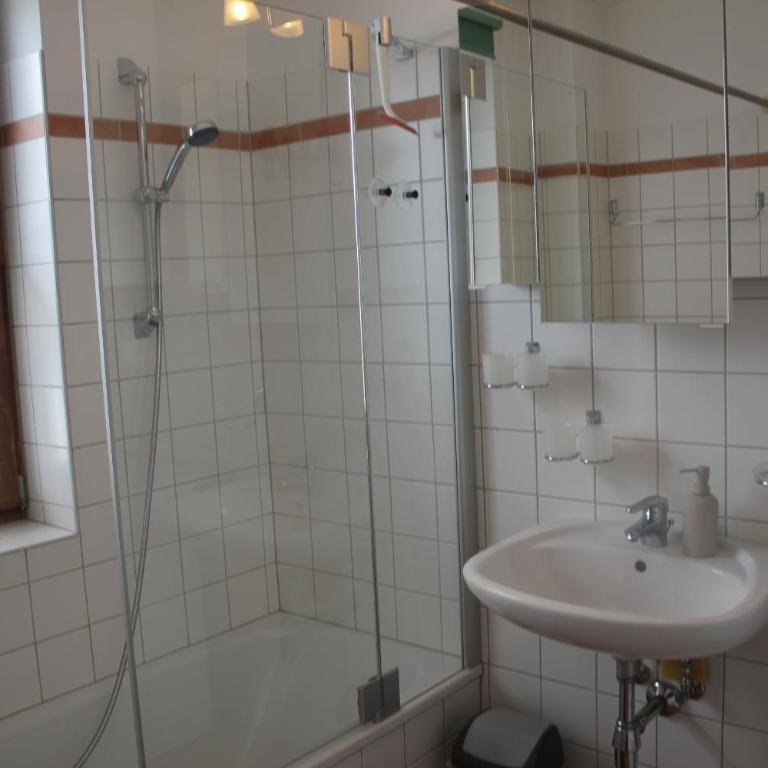 Ferienwohnungen Gritzner - Apartment mit Terrasse und Wintergarten - 15