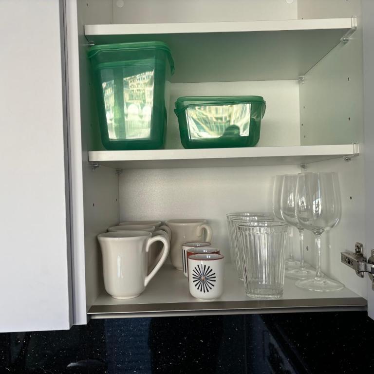 Brand New Apartment on top floor - One-Bedroom Apartment - 8