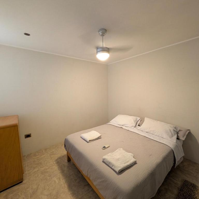 Barranco house with private rooftop jacuzzi & gym - Four-Bedroom House - 20
