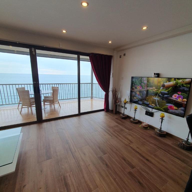 Paradise 28 Oceanfront Apartment Costa Pinos Mar - Apartamento de 3 dormitorios - 53
