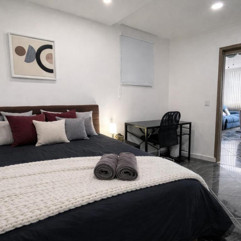 Center City Flats - Apartments in El Poblado near Park Lleras, Medellin! - Apartamento Superior - 8