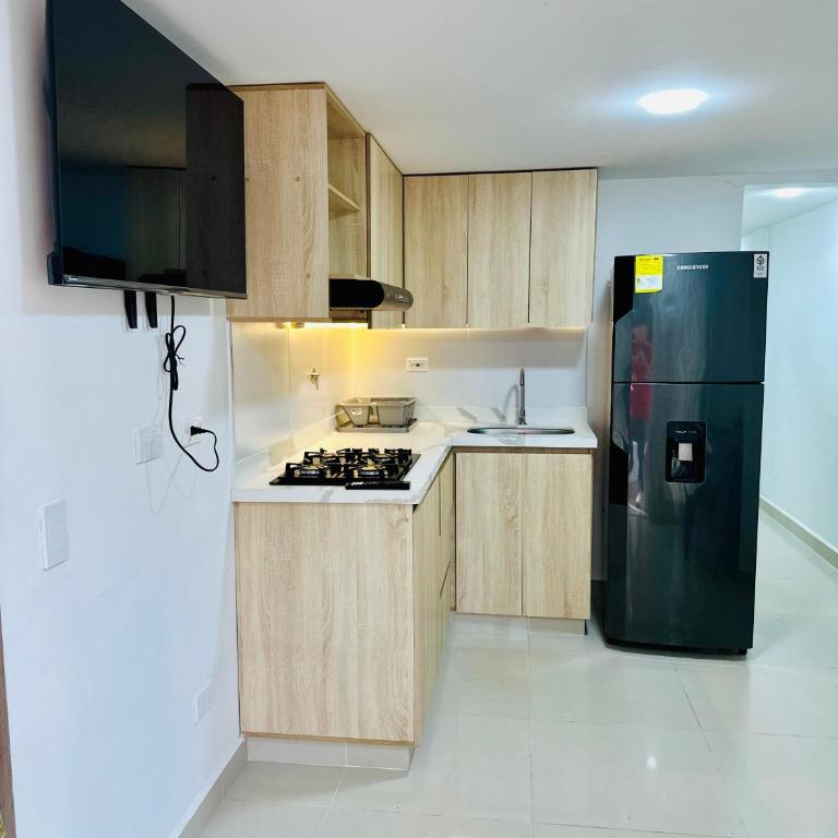 Apartamento laureles estadio 201 ED MILA - Two-Bedroom Apartment - 4