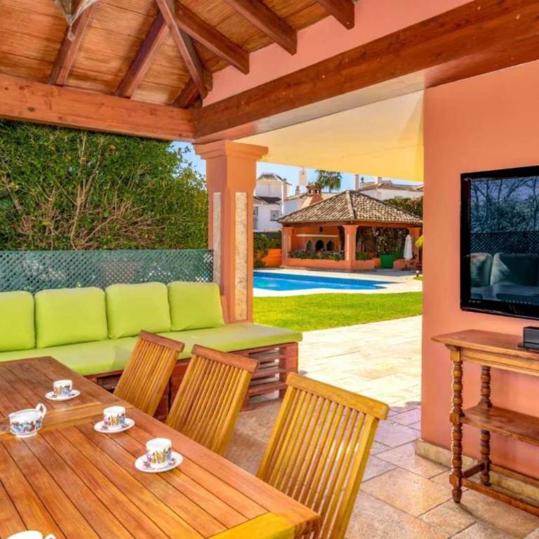 Marbella Premium Villa By Better Bookings - Villa - 20
