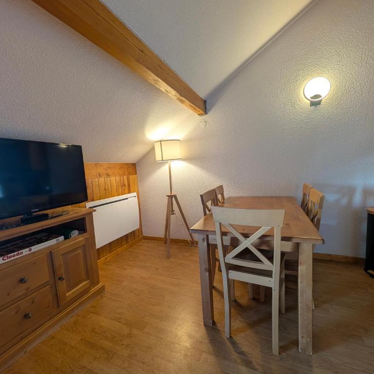 Appartement 4 personnes Puy Saint Vincent 1800 - Apartment mit 1 Schlafzimmer - 3