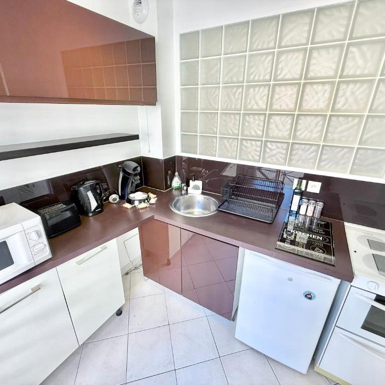 T2 Confort - Parking - Avenue Camille Pujol - Appartement 1 Chambre - 27