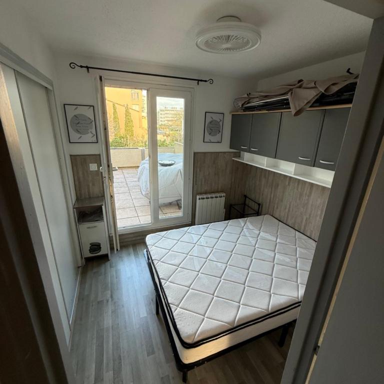 t2 dans résidence 100M de la mer avec 2 terrasses - Apartamento de 1 dormitorio - 5