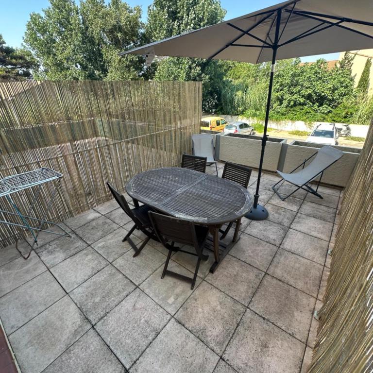 t2 dans résidence 100M de la mer avec 2 terrasses - Apartamento de 1 dormitorio - 10