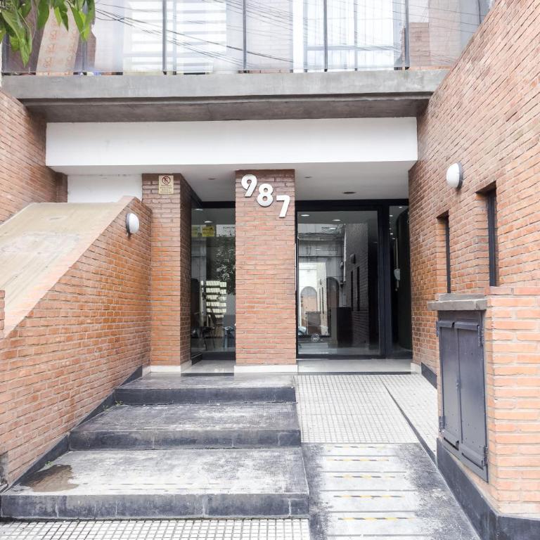 Céntrico, luminoso y confortable - Apartment with Balcony - 24