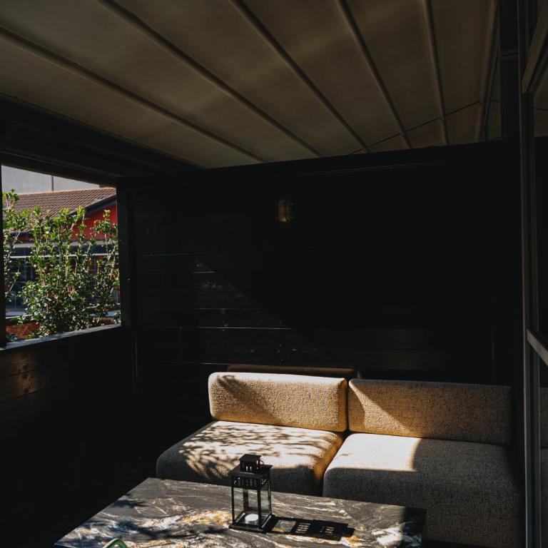 Aethos Hotel Milan - Junior Suite con Balcone - 1