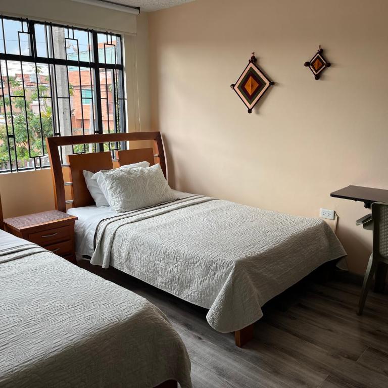 Casa Bachué B&B - Family Room with Bathroom - 1